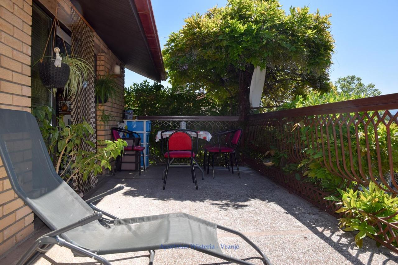 Apartman Wisteria Vranje Esterno foto