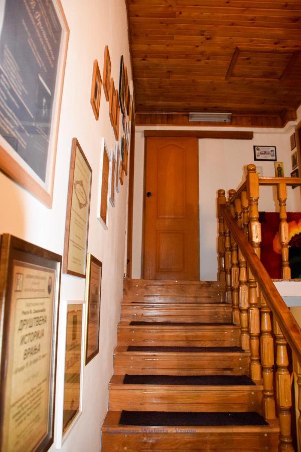 Apartman Wisteria Vranje Esterno foto