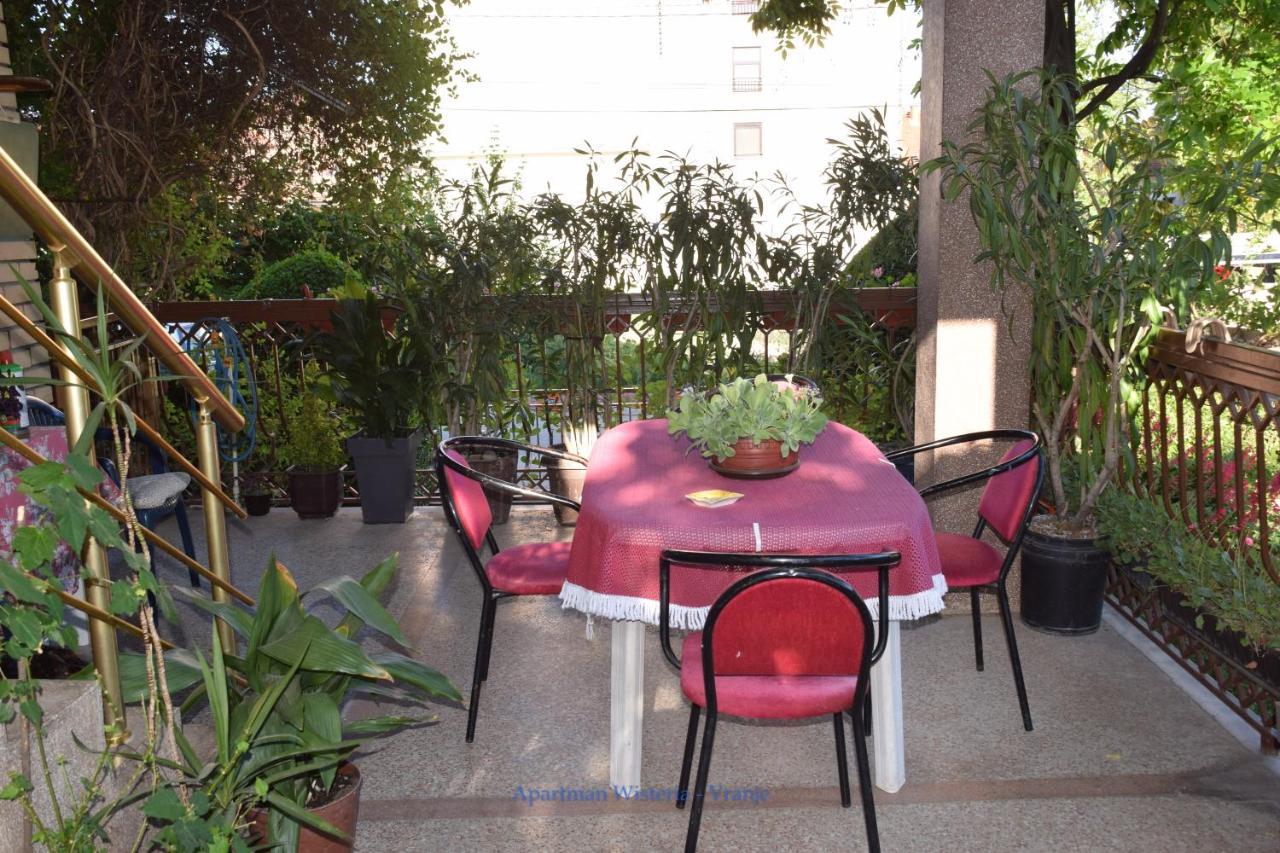 Apartman Wisteria Vranje Esterno foto
